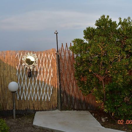 Lia'S Beach House Айос-Николаос Экстерьер фото