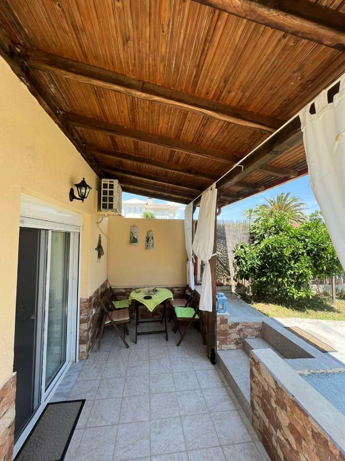 Lia'S Beach House Айос-Николаос Экстерьер фото